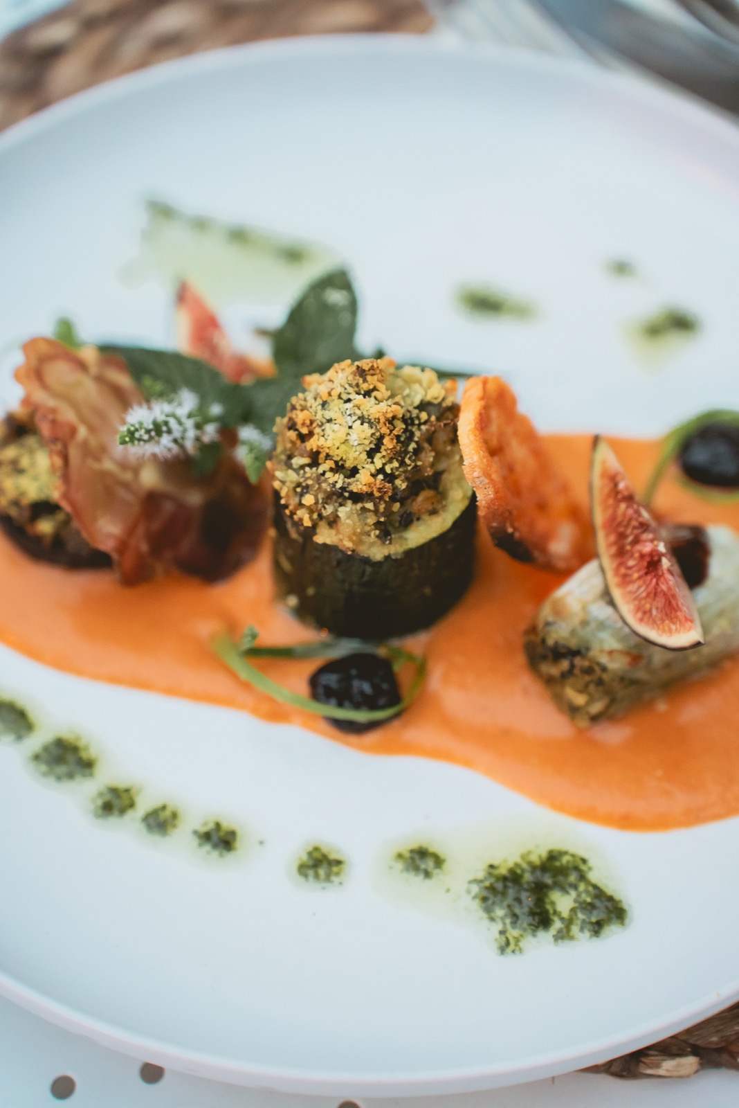 Assiette végétarienne colorée